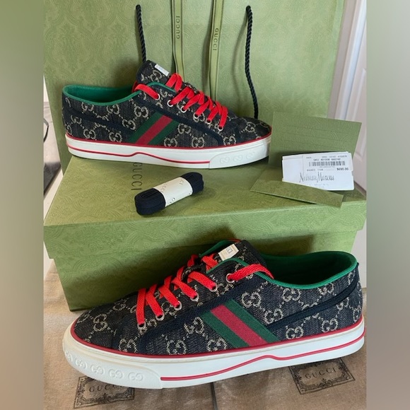 Gucci GG Supreme Monogram Limited Edition. - Picture 1 of 2